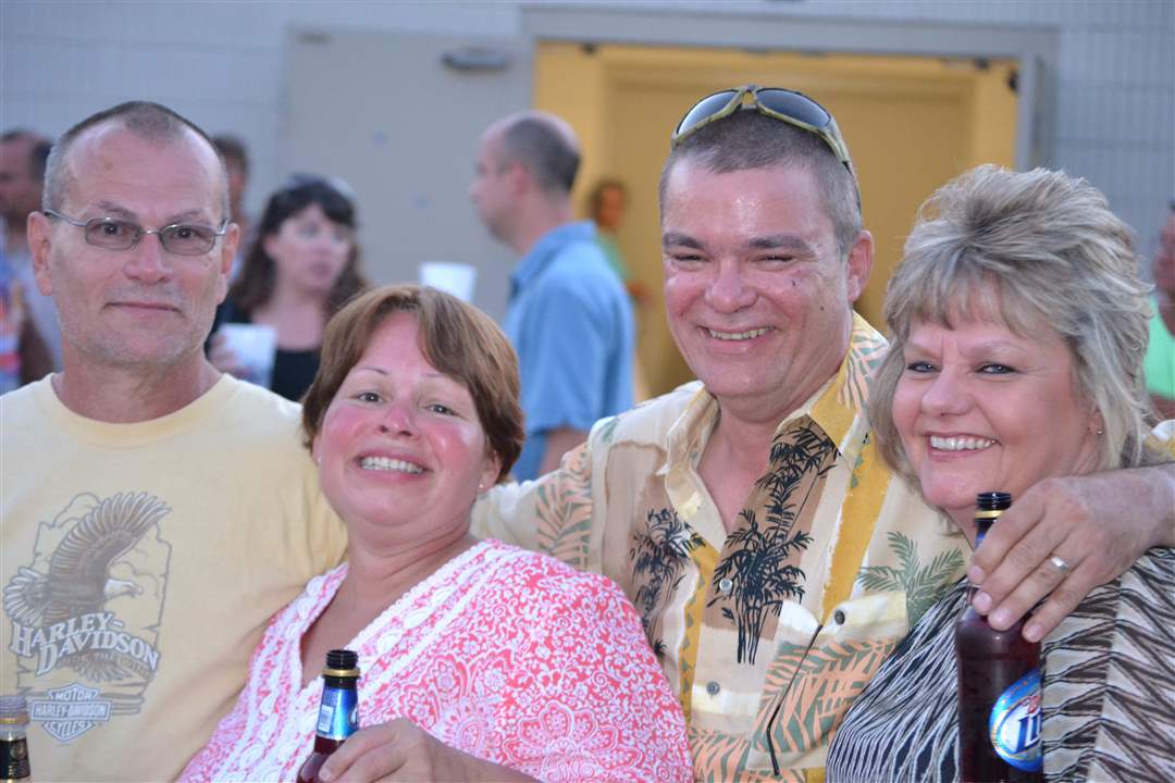 6a5f52ef-eb0c-4617-acf9-c4c4d04e8c03