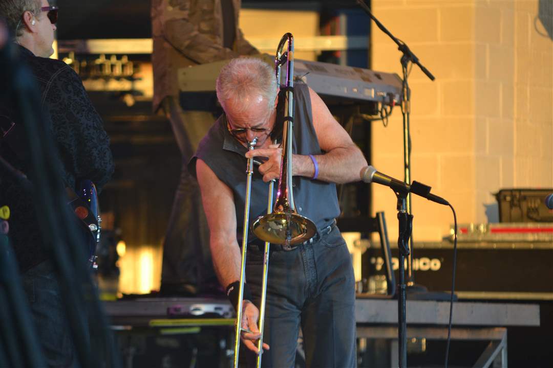 9b7021cd-ea21-4dc6-8789-ea4e9a0add35