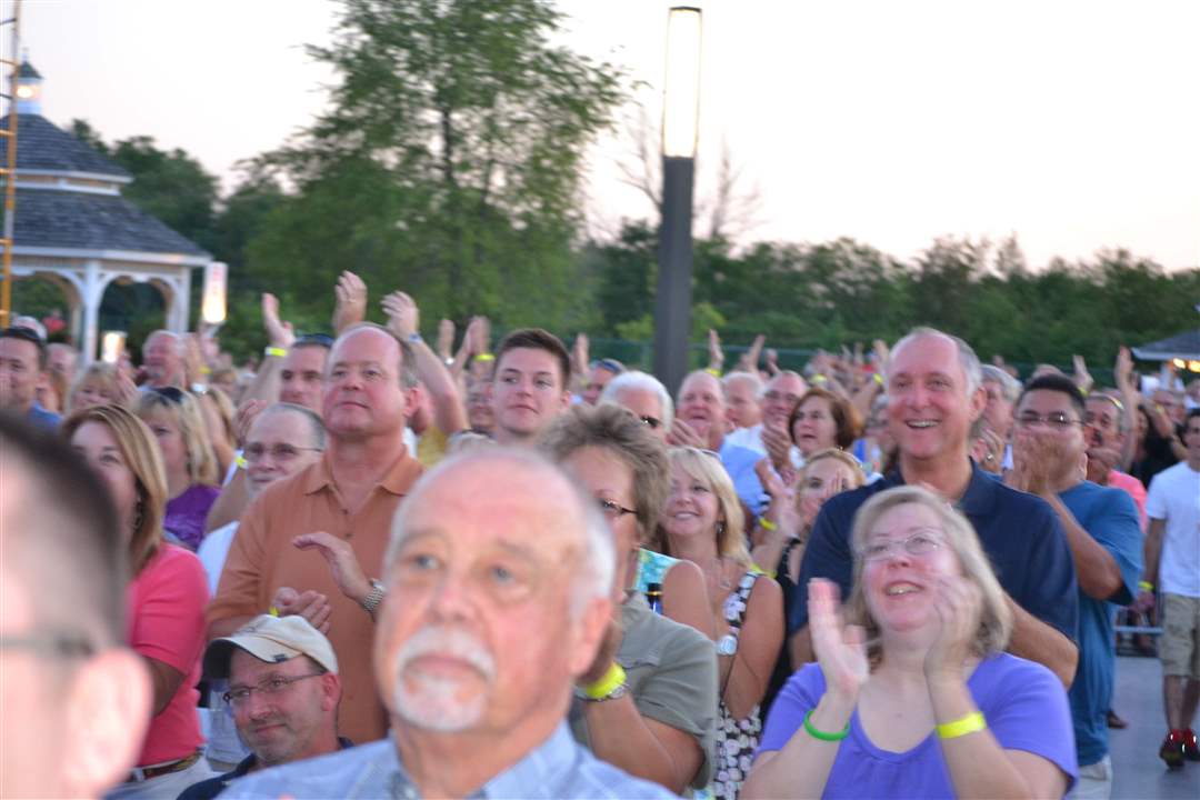 c5b77841-bf7f-444d-ba05-539aa9f52a84