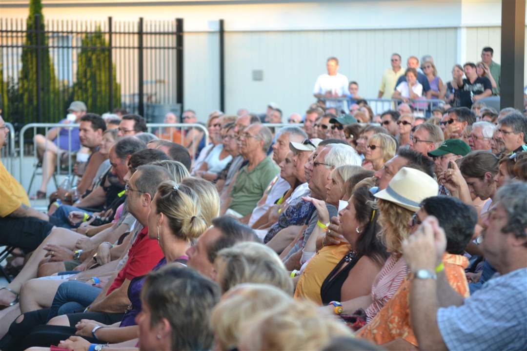 d422a3d1-280e-4638-8faa-6b6d7d39a83c