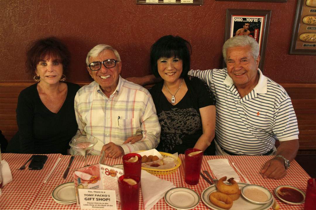 joy-jamie-farr-packo