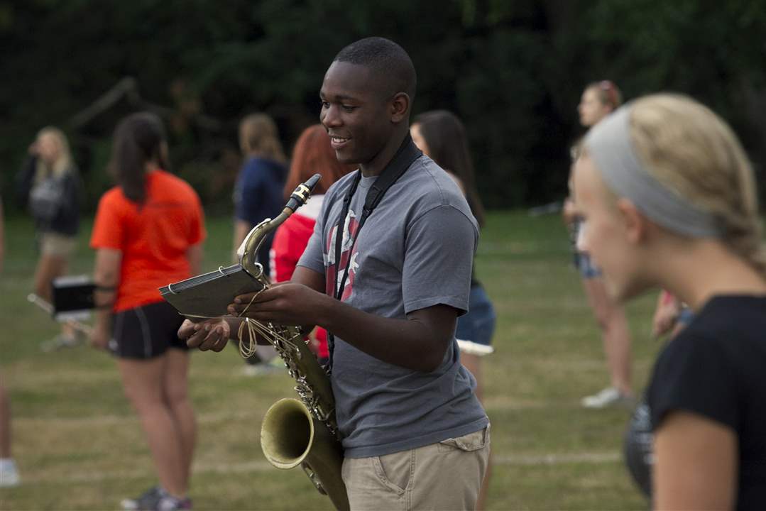 afolabi-marching-band