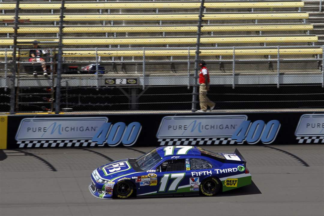 NASCAR-MIS-Day-1-Matt-Kenseth-lap