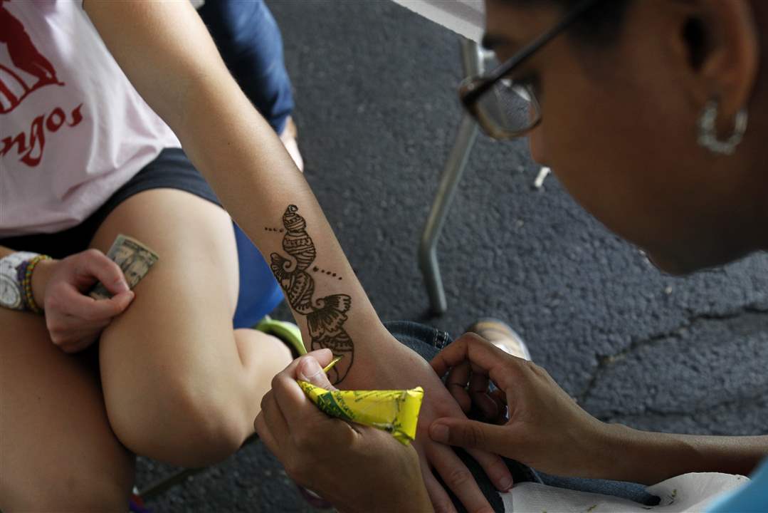 Rosemary-Chaban-henna-tattoo
