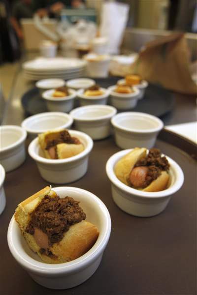 chili-dog-cups
