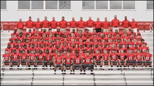 FROM LEFT:
Row 1: Ian Butler, Mitch Cochell, Amir Edwards, Jeff Dew.
Row 2: Dewey Harmon, Elijah Morant, Micahel Anderson,
Ben Njaim, Shayne Davis, Gary Easterly, Joe Solomon, John
Kookoothe, Jonathan Balcerzak, Chandler Rygalski, J.R.
Freeman, Jake Suder. Marion Bryan, Julian DeSantis, Sean
Sullivan, Austin Herman, Evan Osborne, Justis Madrigal.
Row 3: Marwan Marsenburg, Dominique Beckett, TeJuan
James, Keith Towbridge, Jon Perrin, Jayme Thompson,
Cedric Gray, DeShone Kizer, Dayton Copeland-Lee,
Marquise Walker, Stephon Campbell, Paul Moses, Shawn
Murrey, Reed Calmes, Justin Carter, John Glover, Keith
Neal, Kevin O’Rourke.
Row 4: Damien Washington, Timmy Heer, Amri Lewis,
Reid Whitacre, Jonathan Mitchell, Jonathan Boling, Grant
Horlamus, Zach Harmon, Cody Gibbs, Austin Horlamus,
Ryan Roberts, Derich Weiland, Ryan O’Hearn, Adam
Meacham, Jared Fann, Patrick Schommer, Michael Minor,
Matthew Longeway.
Row 5: Brock Quinlan, J’Quan Fisher, Nick Frisbee, Ramone
Miles, Cameron Best, Jake Chemlovski, Lucas Beauch,
Dewin Bradley, Michael Knapke, Tony Wagner, Trey Moran,
Sam Pratt, Anthony Smith, Connor Biddle, Brandon Hensley, Casey O’Rourke, Todd Sanford.
Row 6: Casino Stacker, Bailey Osborne, Todd Besteda,
Christian Ward, Tre’Sean Warren, Zach Wambold, Chris
Norwood-Green, Jermiah Braswell, Ryan Keister, Marcus
Winters, Colin Kaucher, Jerry Moore, Jake Nowak, Jalontae
Heard, Ben Ziemkiewicz, Michael Gregory.