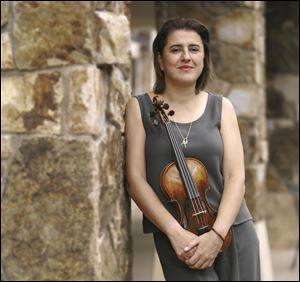 Violinist Nadja Salerno-Sonnenberg is slated to perform Feb. 2 at UM's Rackham Auditorium.
