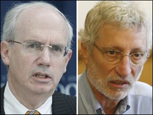 UTMC's Jeffrey Gold, left, said doctors tried to save the kidney; David Grossman, right, said the organ was accidentally disposed of.