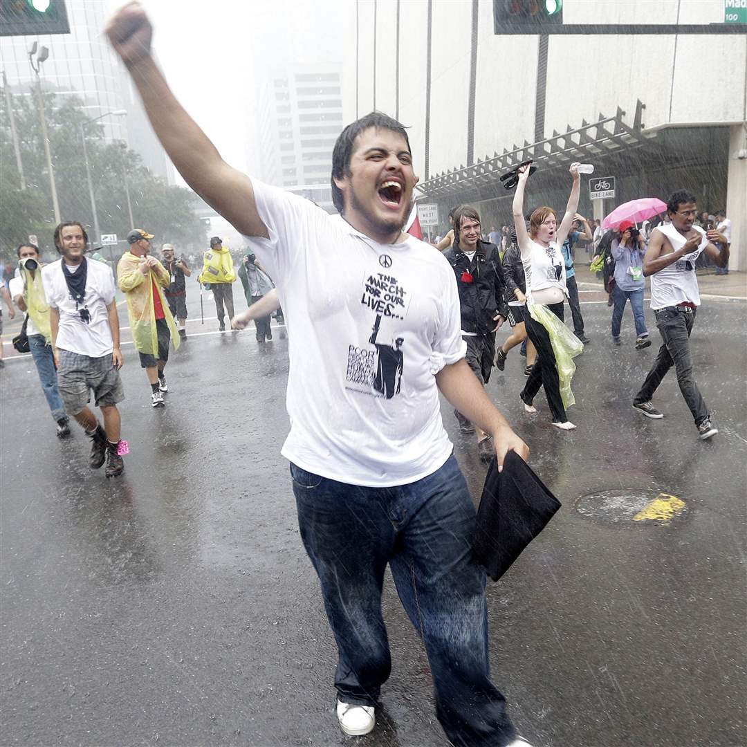 Republican-Convention-Protests-march-for-lives