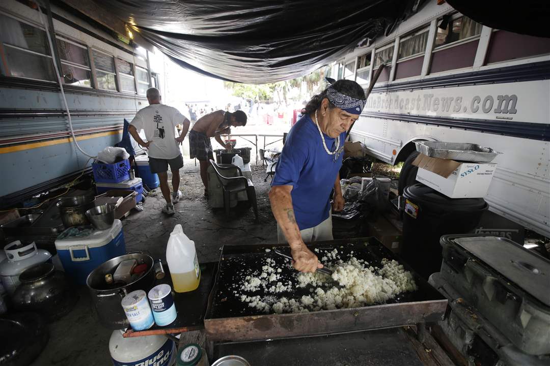 Republican-Convention-Protests-Romneyville-food