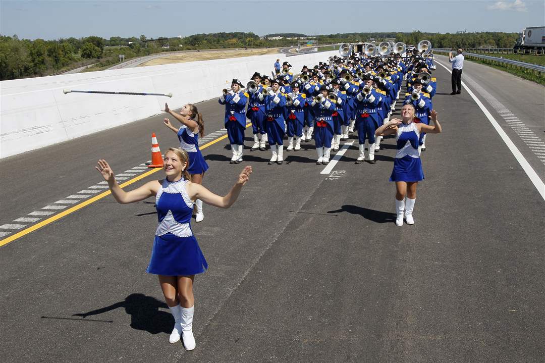 US-24-open-Marching-Generals