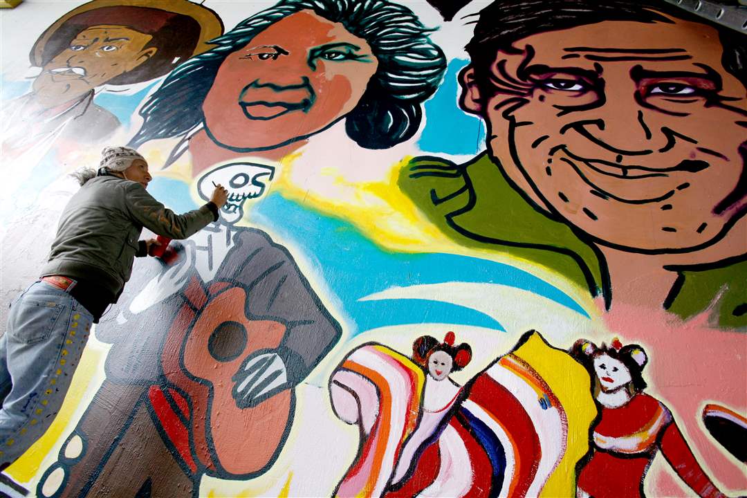 Broadway-murals-Torero-assist