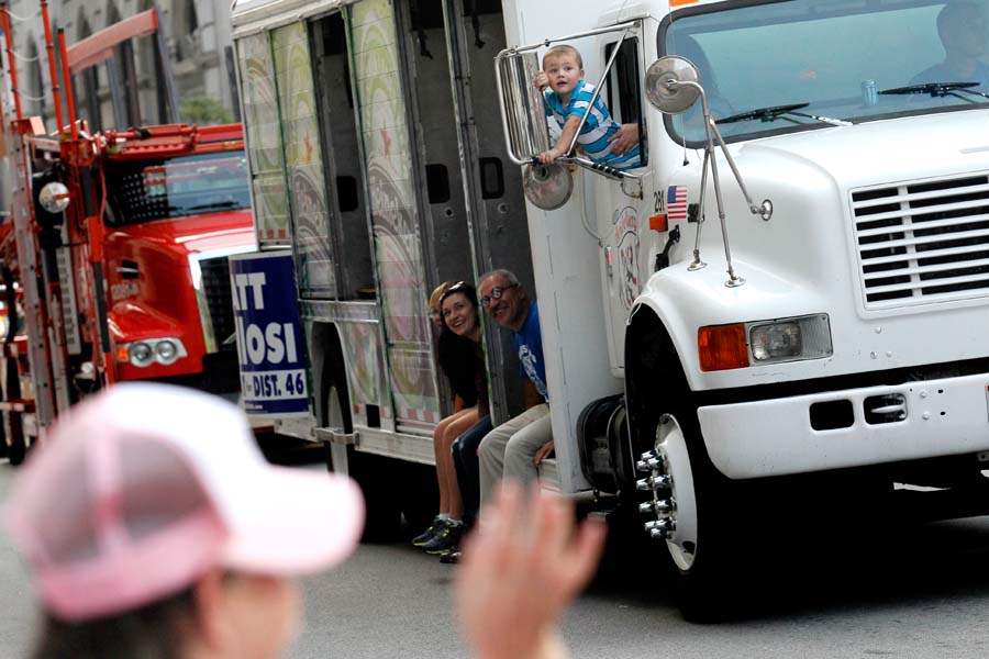 CTY-parade04p-Landon-Brown
