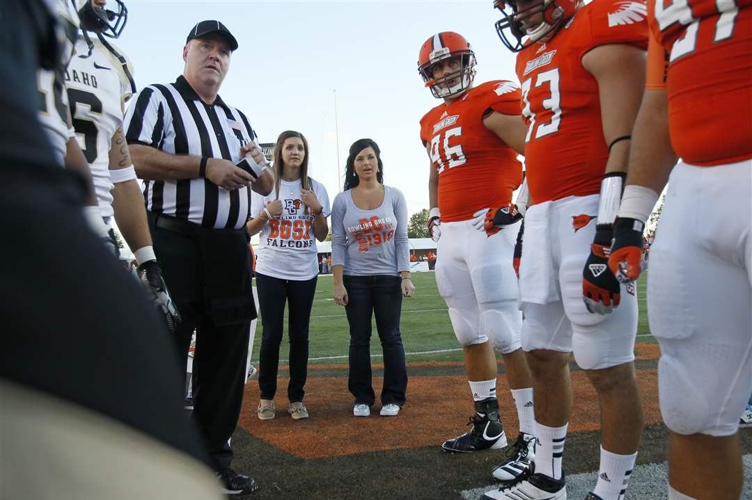 Bowling-Green-State-University-students-Kayla-Somoles-left
