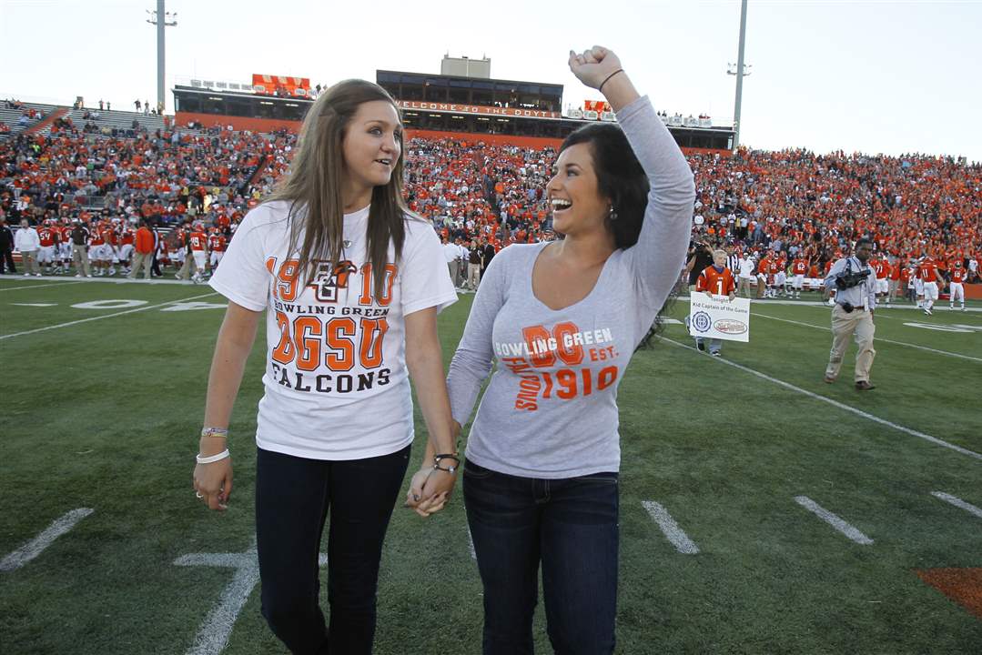 Bowling-Green-State-University-students-Kayla-Somoles