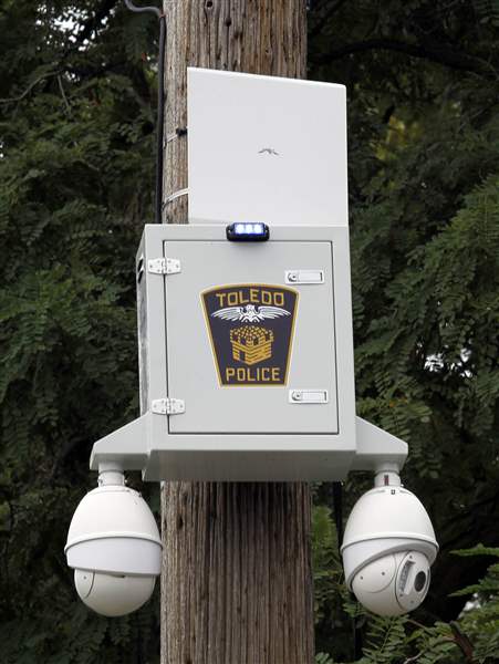 Cameras-cast-eyes-against-Toledo-crime
