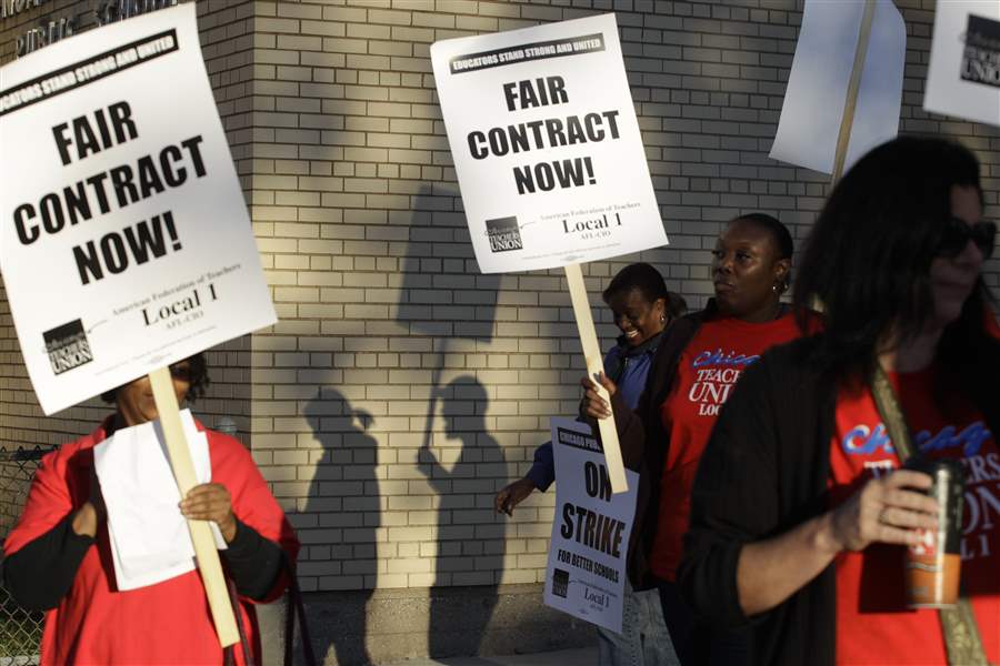 Chicago-Schools-Strike-1