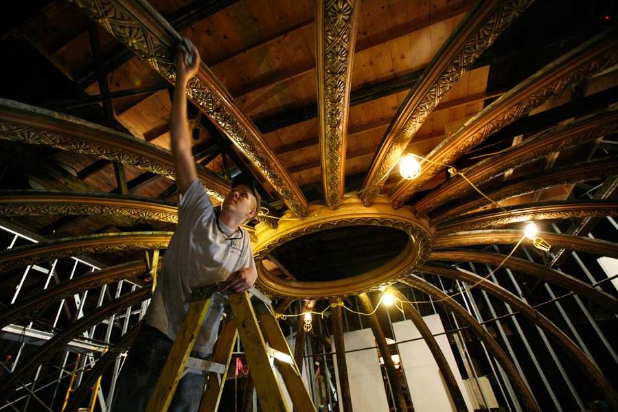 Van-Wert-Courthouse-dome-cleaning-1