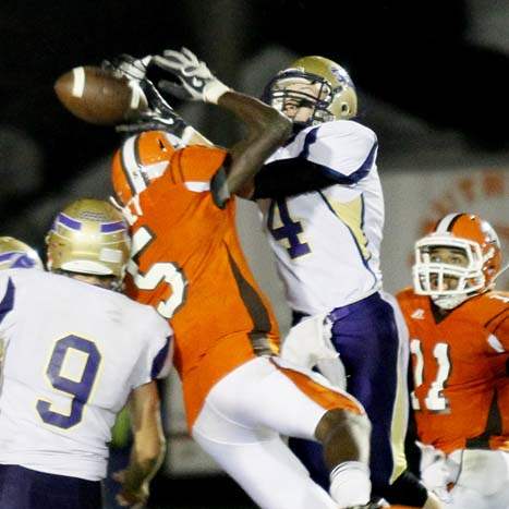 WEBsylv-southviewfball22p-12