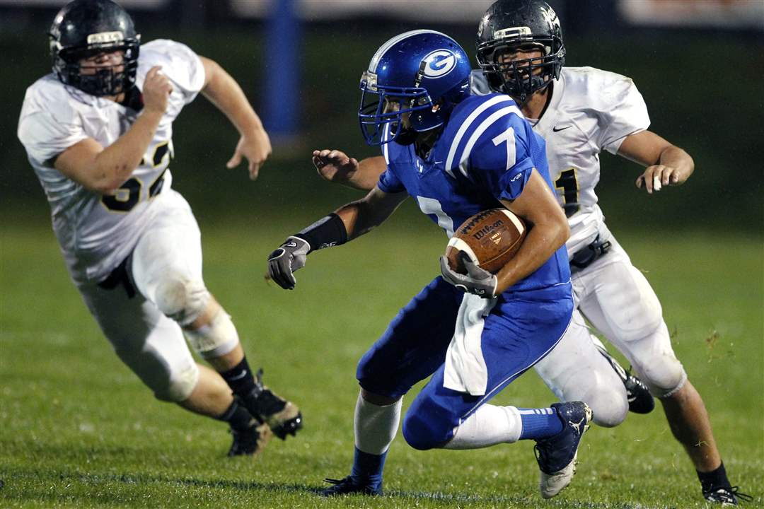 SPT-NLLfootball22p-11