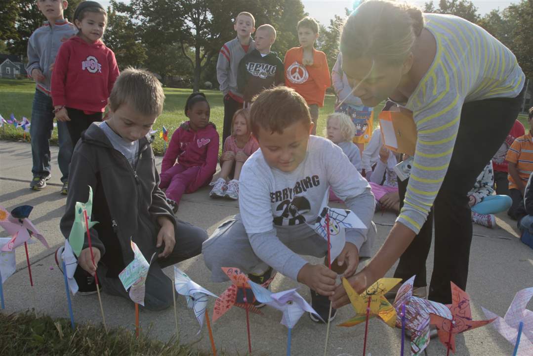 WEBPerry-pinwheels21p-3