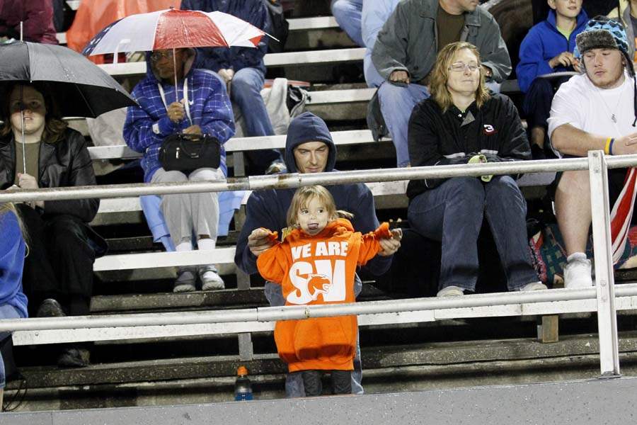 WEBsylv-southviewfball22p-14