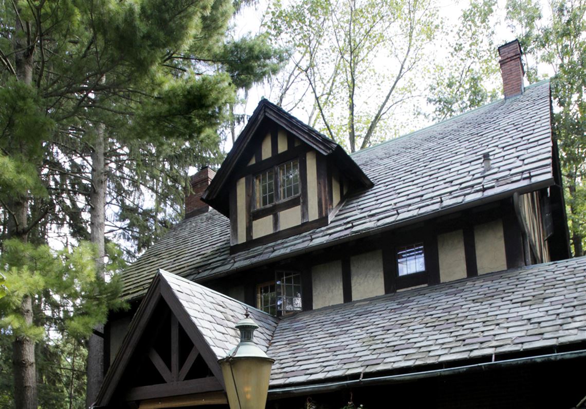 Tudor Style Cottage Blends Old Charm Modern Design Toledo Blade