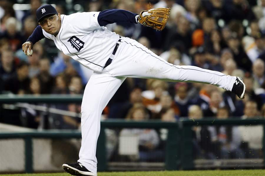 Royals-Tigers-Baseball-Cabrera-1