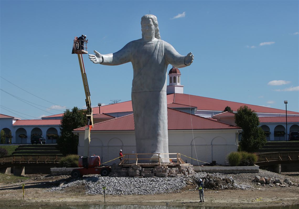 Giant Jesus Statue In Ohio