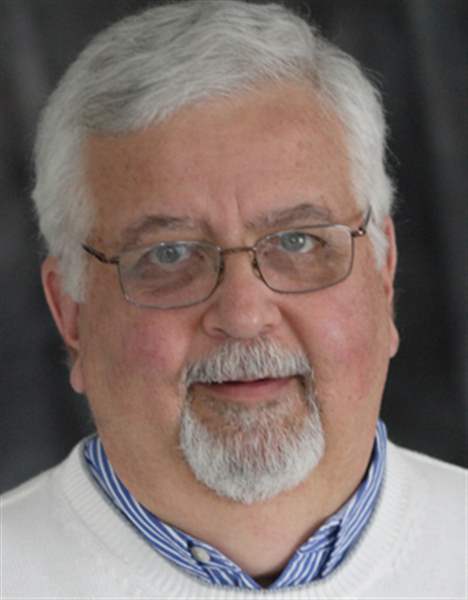 Frank-Kuron-of-Toledo-describes