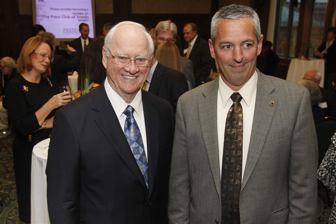 SOC-touchstones04p-bob-bennett