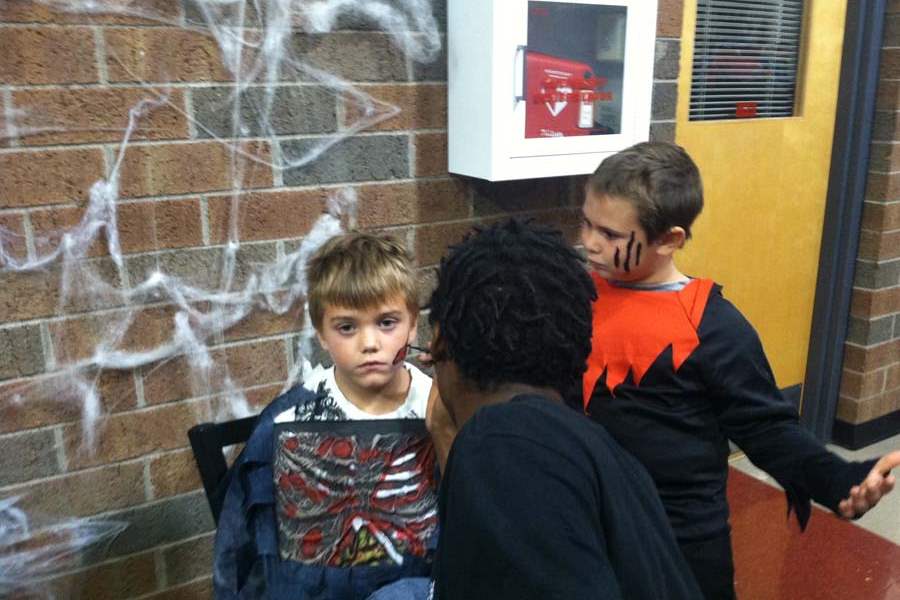 cty-HALLOWEEN-8-jpg-zombie-paint