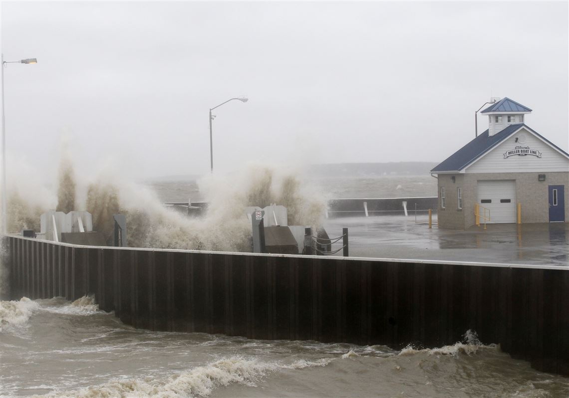 Hurricane Sandy Causes Extreme High Winds In Nw Ohio Toledo Blade