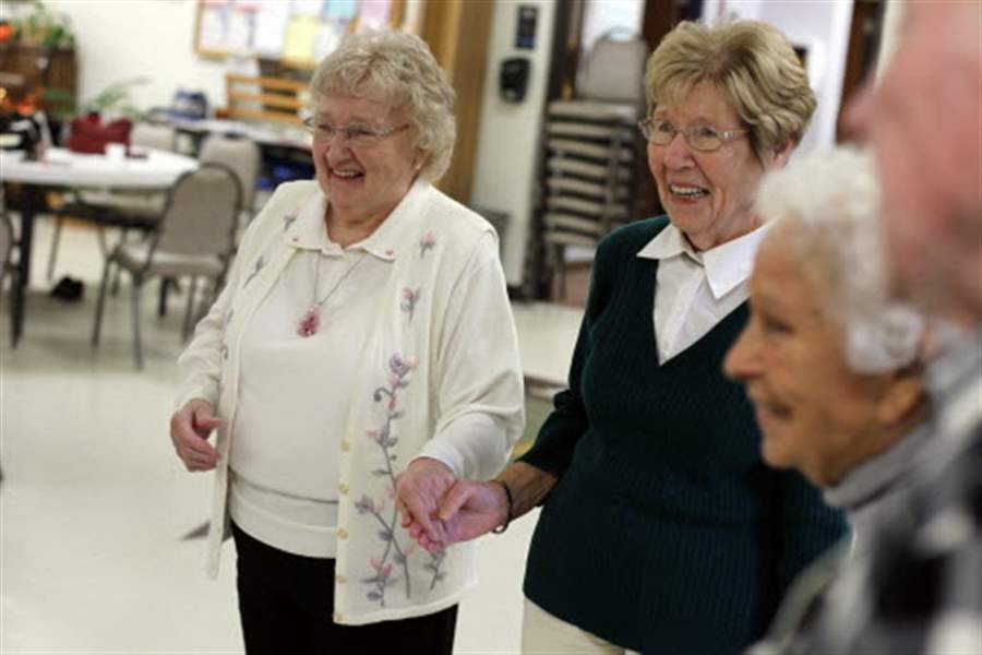 SQUARE-DANCING-LAPIARZ-BRAUNFELS