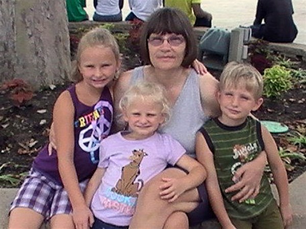 Killed childrenâ€™s mom gave police a suspect after they went missing