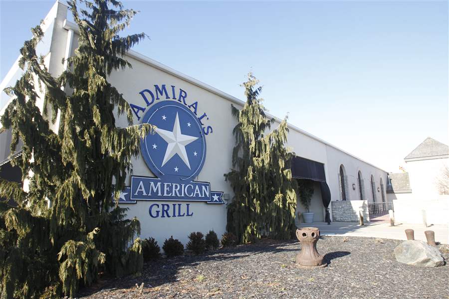 admirals-grill-11-14