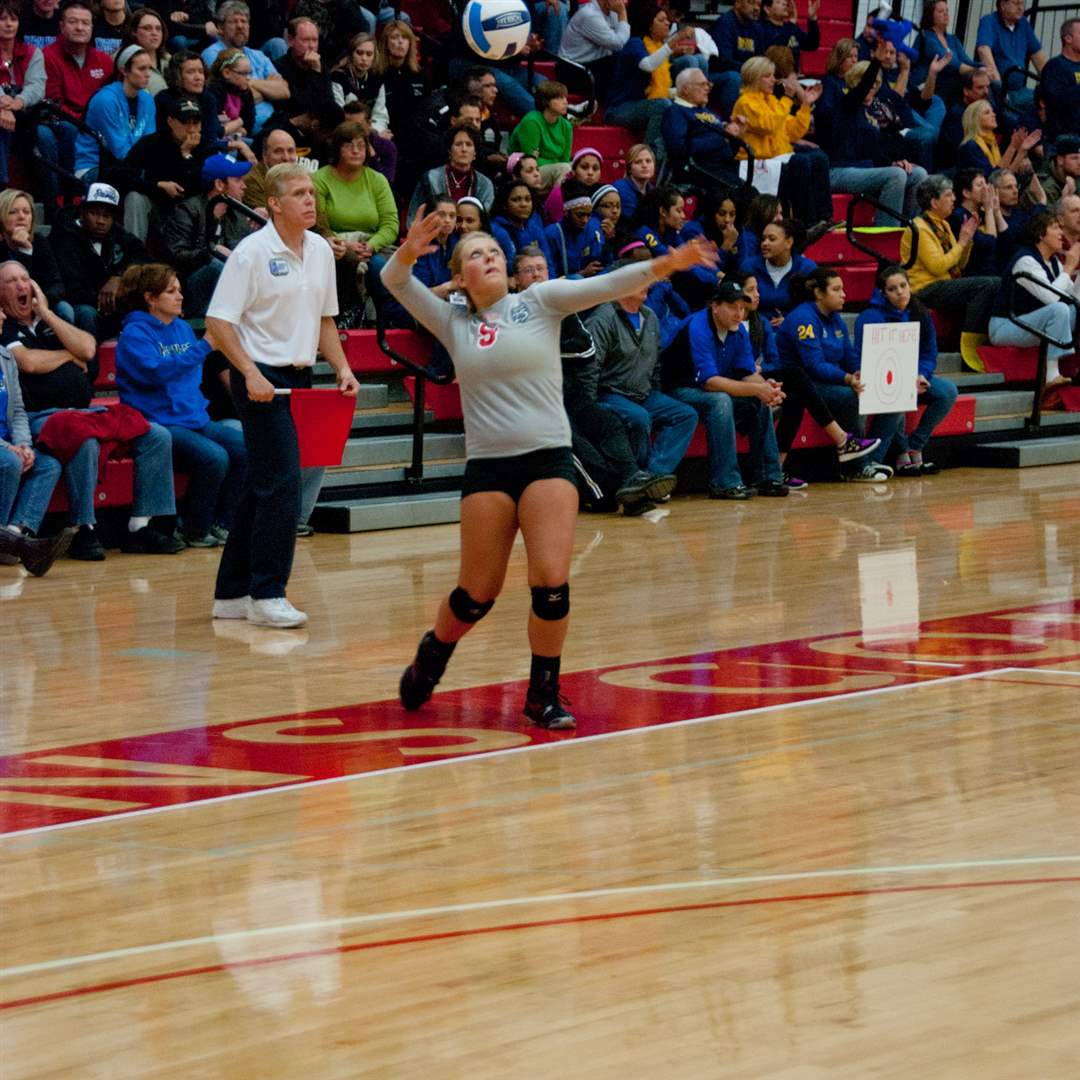 AP-COACH-JOHN-378362-JPG