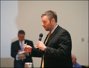 Scott Ciolek says people should not have to pay to remove their mugshots from online site profiting from them. “They have to pay these Web sites to remove their photo, which is extortion.