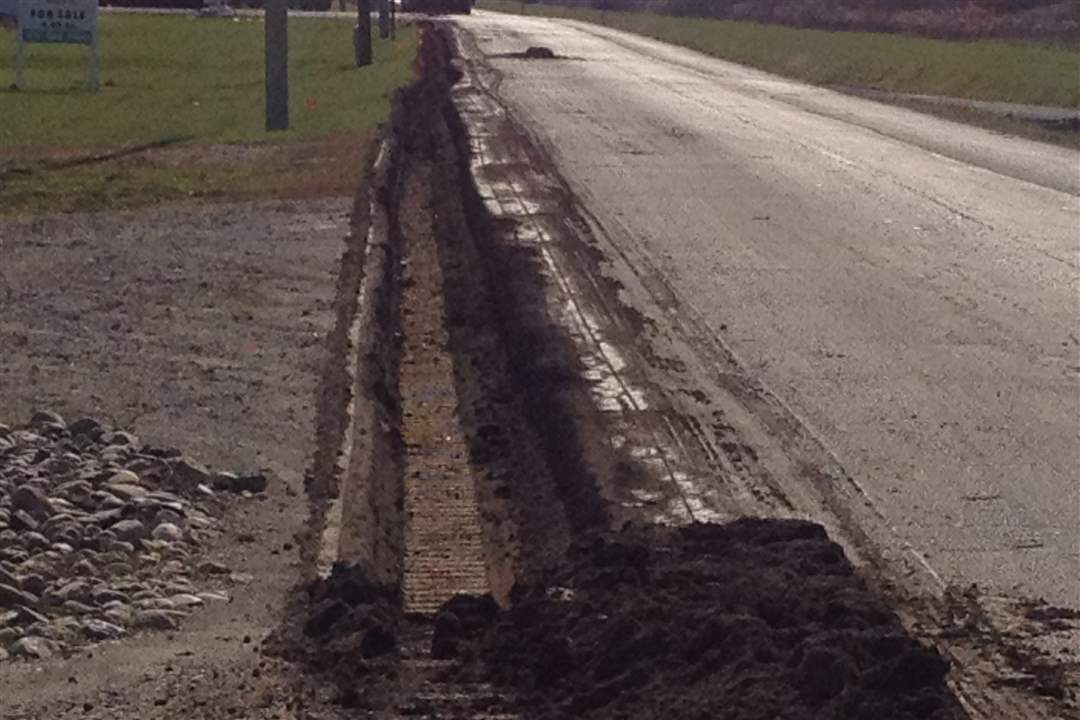 Crews rebuild Glenwood Road in Perrysburg Township The Blade
