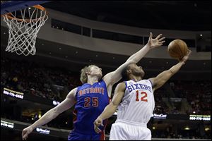 Former Ohio State standout Evan Turner had 18 points and 11 rebounds in tonight's game.