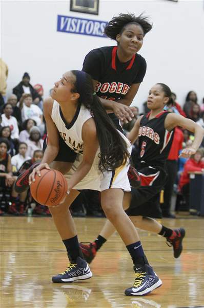 Rogers-Notre-Dame-Tatyana-Reynolds