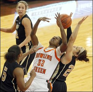 Bowling Green State University's Alexis Rogers led the Falcons with 11 points.