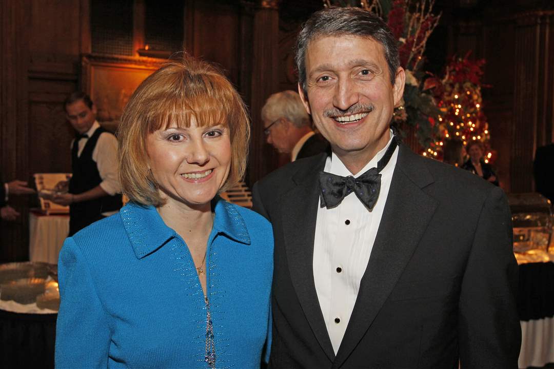 SOC-eve31p-lisa-and-gary-grego