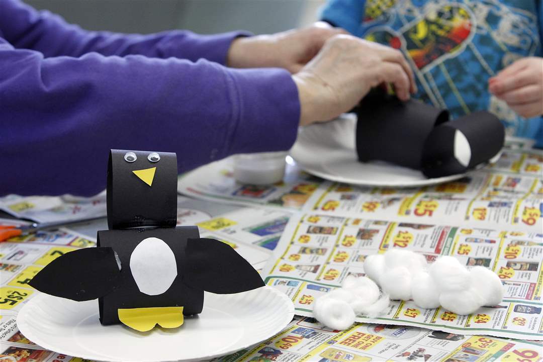 WEBperry-penguinart08p-6