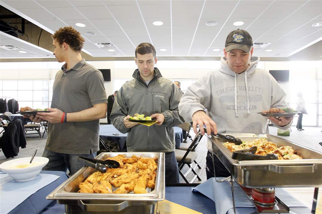 SPT-Walleyefishfry17p-1