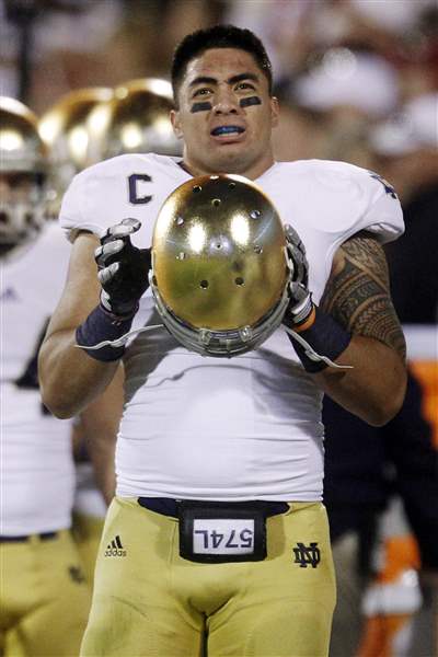 Notre-Dame-Te-o-Football-2