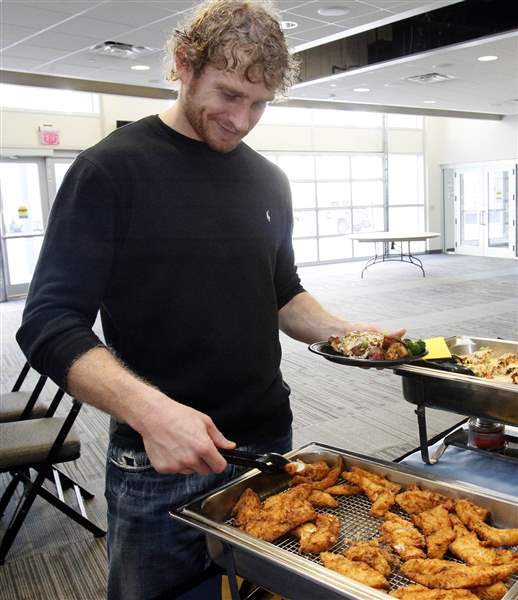 Walleye-fish-fry-Kyle-Rogers