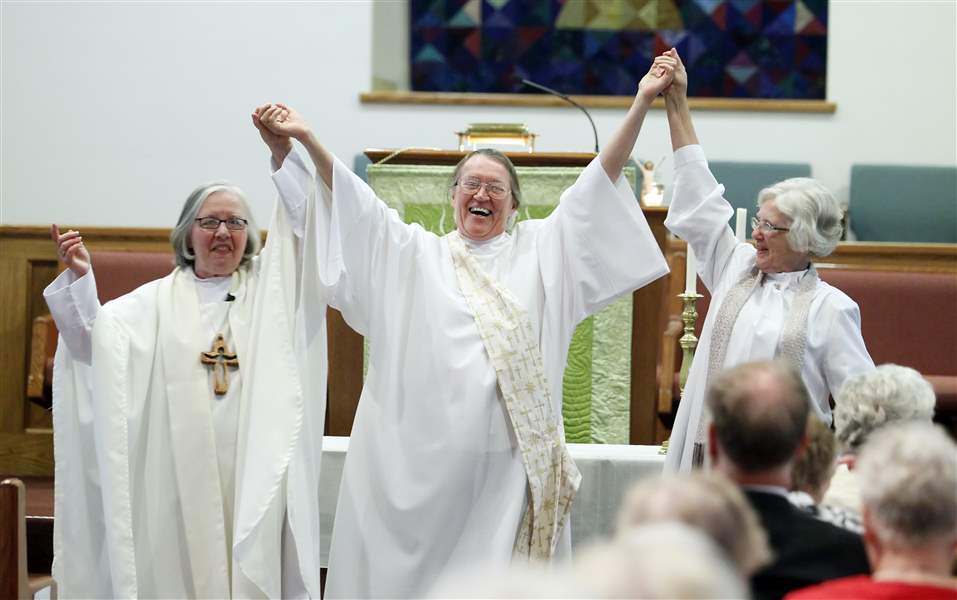 Beverly-Bingle-ordination