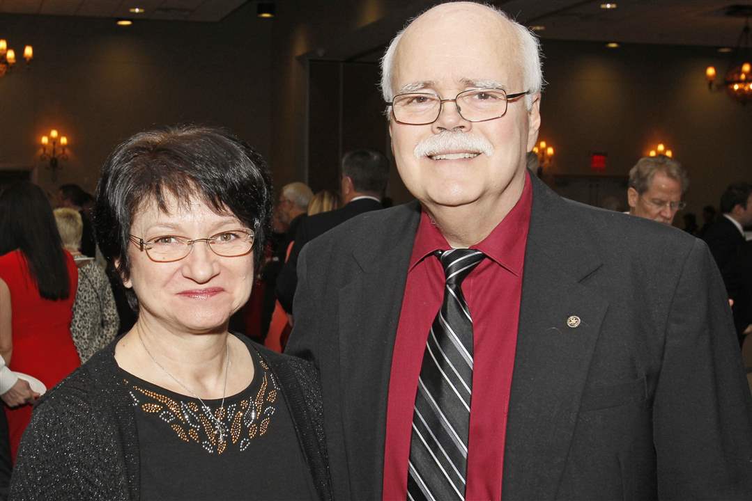 SOC-rotary09p-Joellen-and-Bob-Schumann