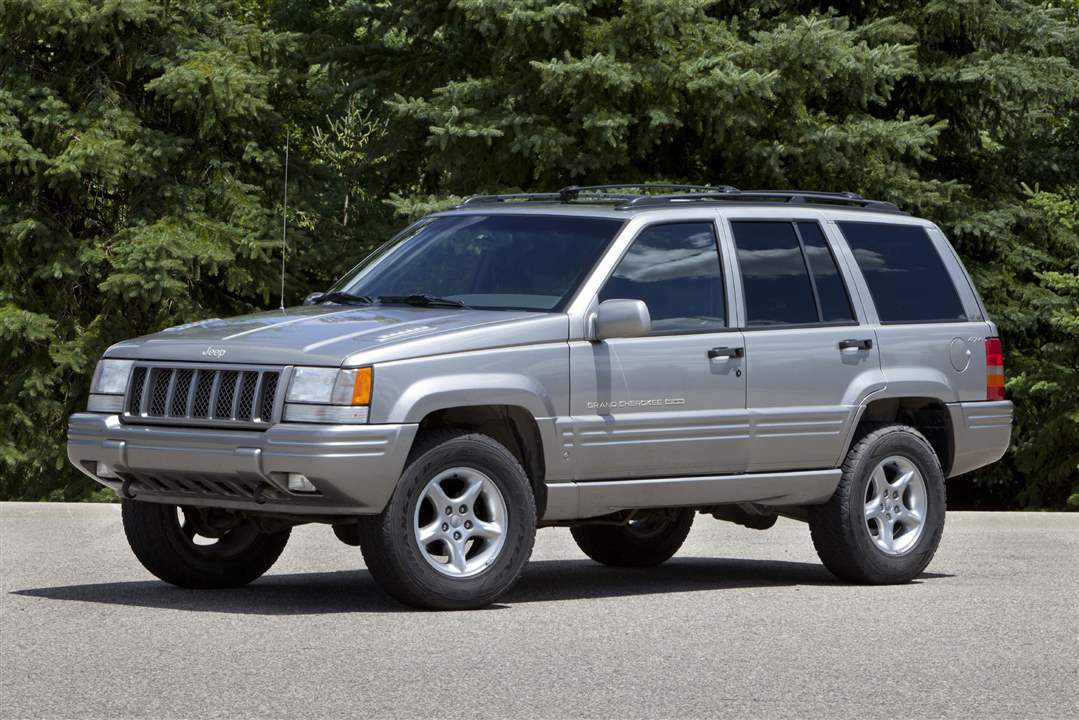 Jeep-Cherokee-Fires-6